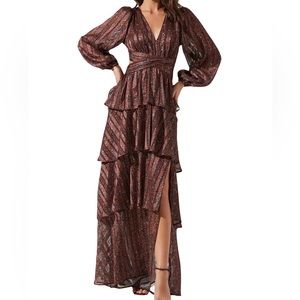 ASTR THE LABEL ANORA FLORAL TIERED MAXI DRESS